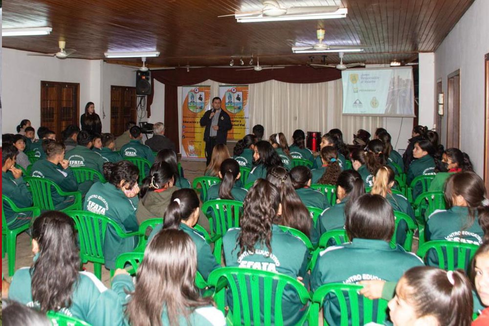 Campaña «Joven Responsable al Volante» En el camino de la responsabilidad