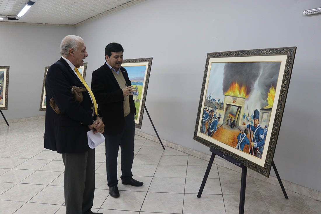 La historia y el arte se unen en la exposición de Ricardo Núñez