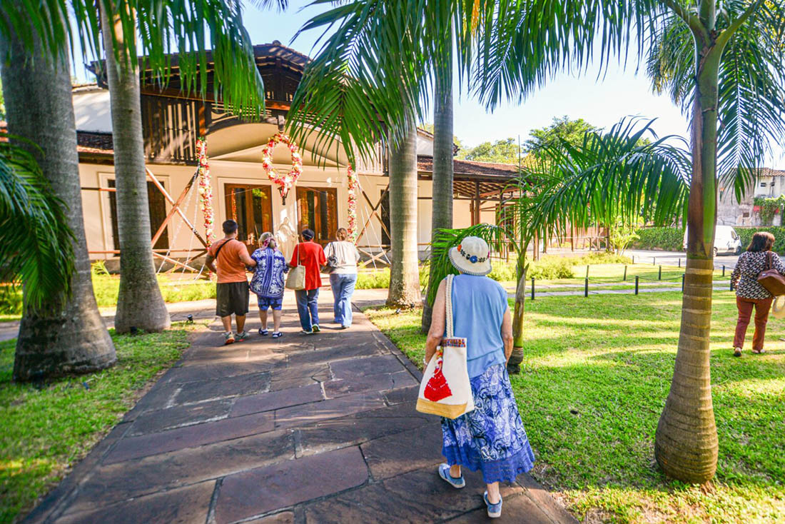 Touring y Automóvil Club Paraguayo sella alianza con Senatur